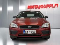 Käytetty Ford Focus Trend 101 HP (74 kW) 2006 Punainen Viistoperä