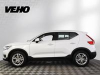 Käytetty Volvo XC40 Inscription 190 HP (139 kW) 2018 Valkoinen Katumaasturi