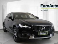 Käytetty Volvo V90 CC Business Edition 190 HP (139 kW) 2018 Musta Farmari