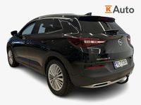 Käytetty Opel Grandland X Executive 301 HP (221 kW) 2020 Musta Katumaasturi