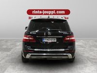 käytetty Mercedes ML350 BlueTec 4Matic AMG Premium Business - **Huippu varusteet! AMG sisä- ja ulkopaketti / Panoraama / Webasto / Vetokoukku / Nahkasisusta / Ilma-alusta / ILS**