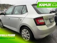Käytetty Skoda Fabia Ambition 90 HP (66 kW) 2015 Hopea / harmaa Sedan