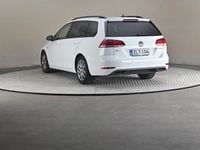 Käytetty VW Golf VII Comfortline 131 HP (96 kW) 2018 Farmari