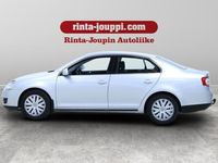 käytetty VW Jetta Comfortline JUBILEUM 1,4 TSI 90 kW (122 hv) - Vetokoukku, Vakkari, Lohkolämmitin, Jakoketju vaihdettu, Siistikuntoinen!!