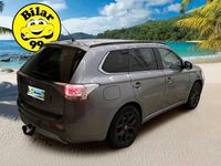 Käytetty Mitsubishi Outlander P-HEV Instyle 121 HP (88 kW) 2014 Farmari