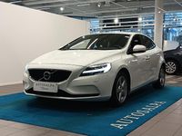 Käytetty Volvo V40 Dynamic 122 HP (89 kW) 2018 Valkoinen Viistoperä