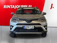 Käytetty Toyota RAV4 Hybrid Active 155 HP (114 kW) 2018 Hopea Katumaasturi