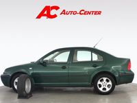 Käytetty VW Bora 105 HP (77 kW) 2002 Vihreä Sedan