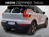 käytetty Volvo XC40 P8 AWD R-Design aut // 1.Omistaja / Suomi-auto / Vetokoukku / P.kamera / Urheiluistuimet