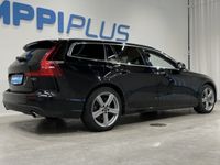 käytetty Volvo V60 T6 TwE AWD Momentum aut - RAHOITUSKORKO 3,49% - Dynamiiset LED-valot / BLIS / Navigointi / Peruutuskamera