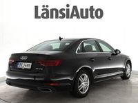 käytetty Audi A4 Sedan Business Comfort Edition 40 TFSI 140 kW MHEV S tronic ** Webasto / Vetokoukku / Ruskeat nahat / Suomi-auto ** **** Tähän autoon jopa 84 kk rahoitusaikaa Nordealta ****