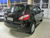 käytetty Nissan Qashqai DIG-T 115 N-Connecta 2WD Xtronic PFEB