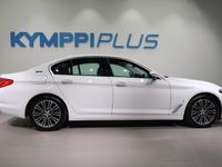 käytetty BMW 530 530 G30 Sedan e A iPerformance Launch Edition Sport - RAHOITUSKORKO 3,49% - Led / Urheiluistuimet / Peruutuskamera / Navi / Black panel mittaristo / Harman&Kardon