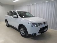 Käytetty Mitsubishi Outlander Intense 150 HP (110 kW) 2014 Katumaasturi