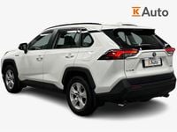 Käytetty Toyota RAV4 Hybrid Active 218 HP (160 kW) 2020 Katumaasturi