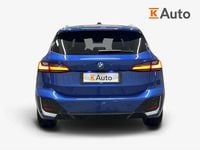 Käytetty BMW 225 Active Tourer M Sport 245 HP (180 kW) 2024 Met. sininen Tila-auto