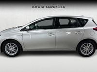 Käytetty Toyota Auris Hybrid Active 99 HP (72 kW) 2016 Hopea Viistoperä