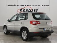 käytetty VW Tiguan Sport&Style 2,0TDI 103kW (140hv) 4MOTION DSG *KOUKKU / LISÄ-LED / VAKKARI / WEBASTO / LOHKO / SIISTI YKSILÖ!*