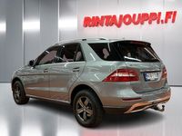 Käytetty Mercedes ML250 Business 204 HP (150 kW) 2011 Katumaasturi