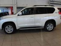 käytetty Toyota Land Cruiser 3,0 D-4D DPF Luxury aut. 5h *** Korkotarjous 3,99%