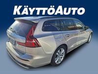 Käytetty Volvo V60 Business Edition 163 HP (119 kW) 2022 Farmari