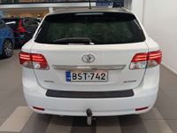 käytetty Toyota Avensis 2,0 Valvematic Wagon Multidrive S Luxury