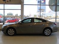 Käytetty Opel Insignia 170 HP (125 kW) 2014 Vihreä Sedan