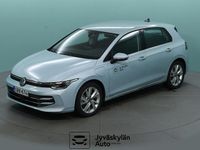 Käytetty VW Golf VIII Style 204 HP (150 kW) 2025 Sininen Viistoperä