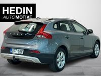 käytetty Volvo V40 CC D2 Momentum // Huollettu / Taloudellinen / Korkeampi / Koukku / *** Hedin Certified Takuu 12 kk