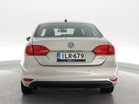 käytetty VW Jetta Comfortline 1,6 TDI 77 kW (105 hv) BlueMotion Technology DSG-automaatti