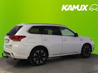 Käytetty Mitsubishi Outlander P-HEV Instyle 121 HP (88 kW) 2016 Valkoinen Farmari