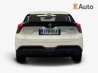 Käytetty MG MG4 EV 125 kW (170 HP) 2023 Valkoinen Viistoperä