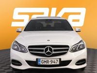 Käytetty Mercedes E200 Avantgarde 156 HP (114 kW) 2015 Sedan