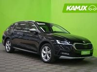 Käytetty Skoda Octavia 150 HP (110 kW) 2022 Musta Farmari