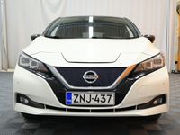 käytetty Nissan Leaf Tekna 40 kWh Leather FI ** Lisälämmitin / ACC / BOSE / 360° Kamera / LED / CarPlay / Nahat / Keyless / Ratinlämmitin **