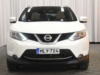 käytetty Nissan Qashqai 1,6dCi Business 360 2WD Xtronic Alcantara ** Tulossa! / Suomi-auto / Webasto / 360 kamera / Navi / Lasikatto **