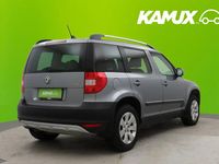 Käytetty Skoda Yeti Ambition 105 HP (77 kW) 2013 Hopea / harmaa Katumaasturi