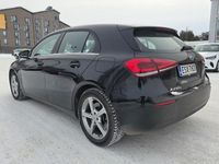 Käytetty Mercedes A250 Business 160 HP (117 kW) 2021 Musta Viistoperä