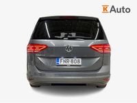 Käytetty VW Touran Style 150 HP (110 kW) 2020 Harmaa Tila-auto