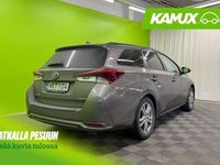 Käytetty Toyota Auris Touring Sports Edition 99 HP (72 kW) 2017 Hopea / harmaa Farmari