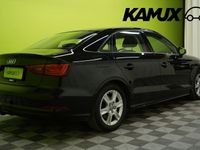 käytetty Audi A3 Sedan Business 2,0 TDI 110 kW quattro / Vakkari / Lohko & pistoke / Koukku / Bi-Xenon / Huoltokirja