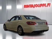 Käytetty Mercedes E250 Avantgarde 204 HP (150 kW) 2009 Sedan
