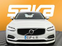 Käytetty Volvo V90 Momentum 392 HP (288 kW) 2020 Farmari