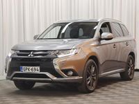 Käytetty Mitsubishi Outlander P-HEV Instyle 121 HP (88 kW) 2016 Katumaasturi