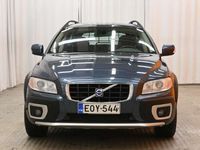 käytetty Volvo XC70 D5 AWD Momentum aut ** Webasto / Nahat / P.Tutka / Xenon / Vetokoukku **