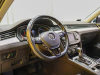 käytetty VW Passat Variant GTE Plug-In Hybrid 160 kW (218 hv) DSG-automaatti / Adapt.vakkari / P-kamera / LED / Koukku / Jakopää tehty