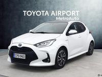Käytetty Toyota Yaris Hybrid Style 116 HP (85 kW) 2021 Valkoinen Viistoperä