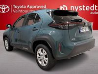 Käytetty Toyota Yaris Cross Edition 116 HP (85 kW) 2025 6x7 Katumaasturi