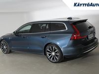 Käytetty Volvo V60 Plus 350 HP (257 kW) 2023 Denim blue metalli Farmari