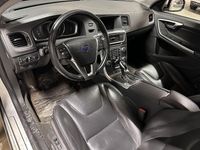 Käytetty Volvo V60 Summum 215 HP (158 kW) 2015 Farmari